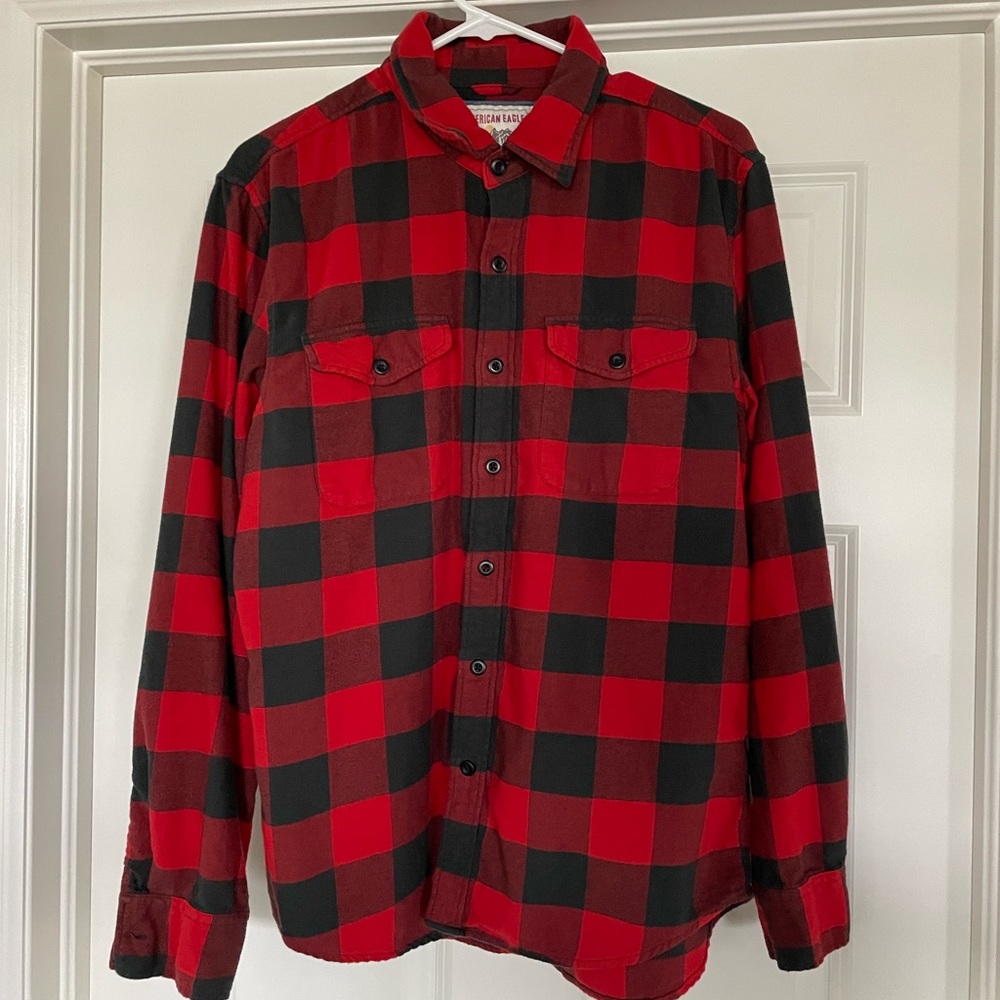 EUC American eagle flannel - size medium
